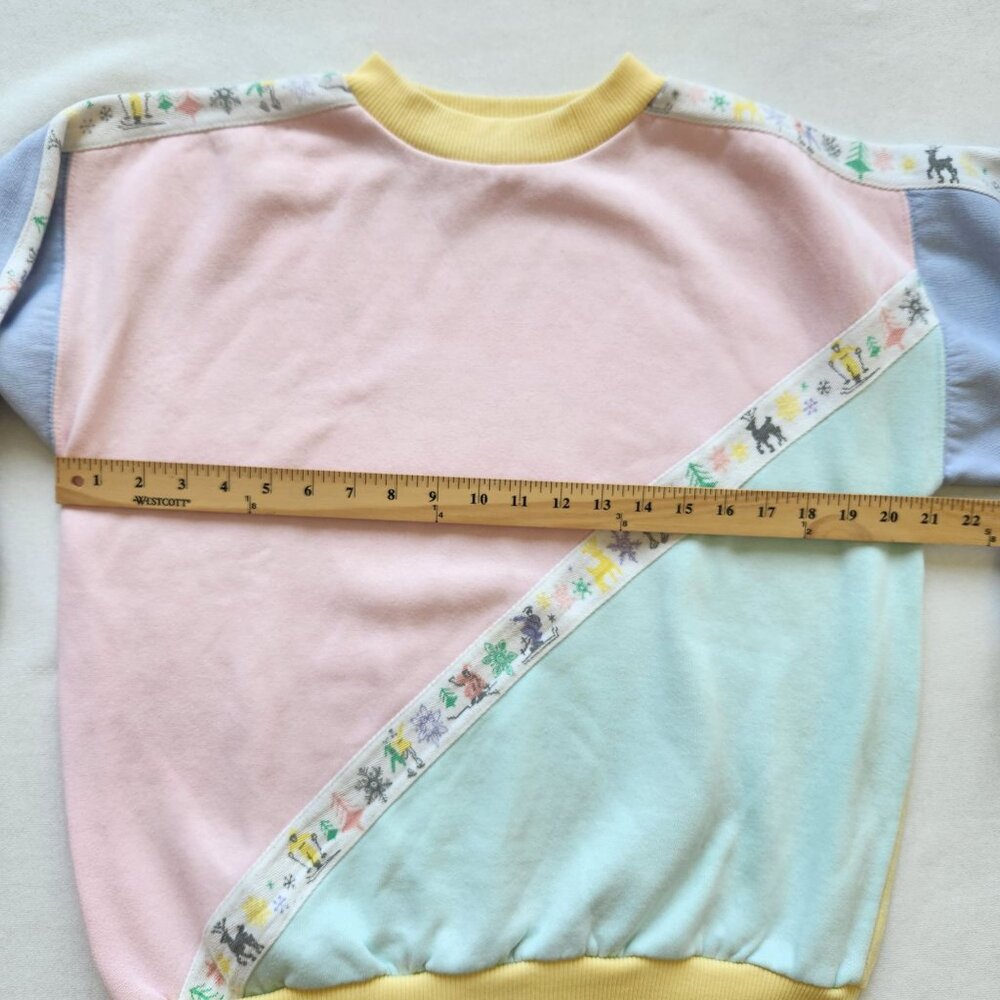 Vintage Magnet Pastel Colorblock Crewneck Sweatshirt Ski Winter Cabincore Cute - Picture 11 of 11